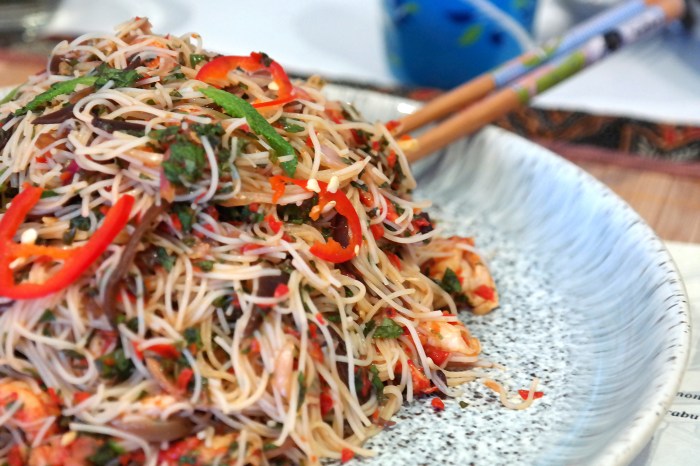 Kerabu Bee Hoon (Nyonya Rice Vermicelli Salad) , Malaysian, Nyonya